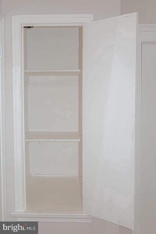 520 W Thirty Eighth Street - Photo 26