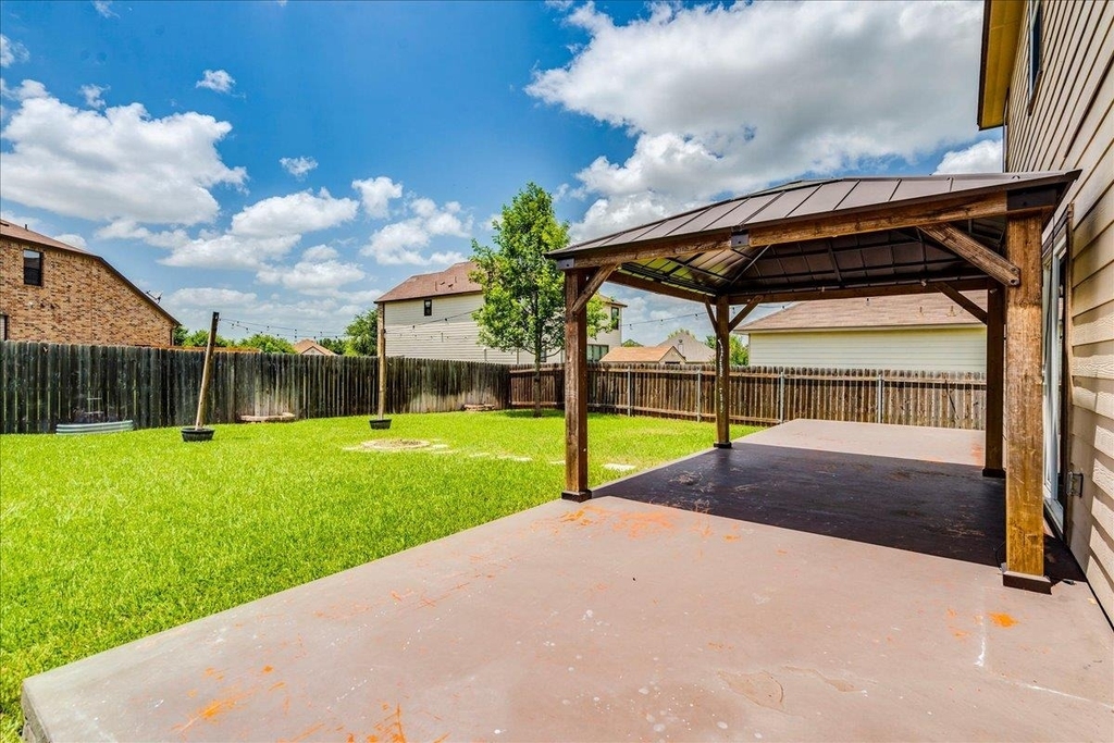401 Waterleaf Blvd - Photo 4