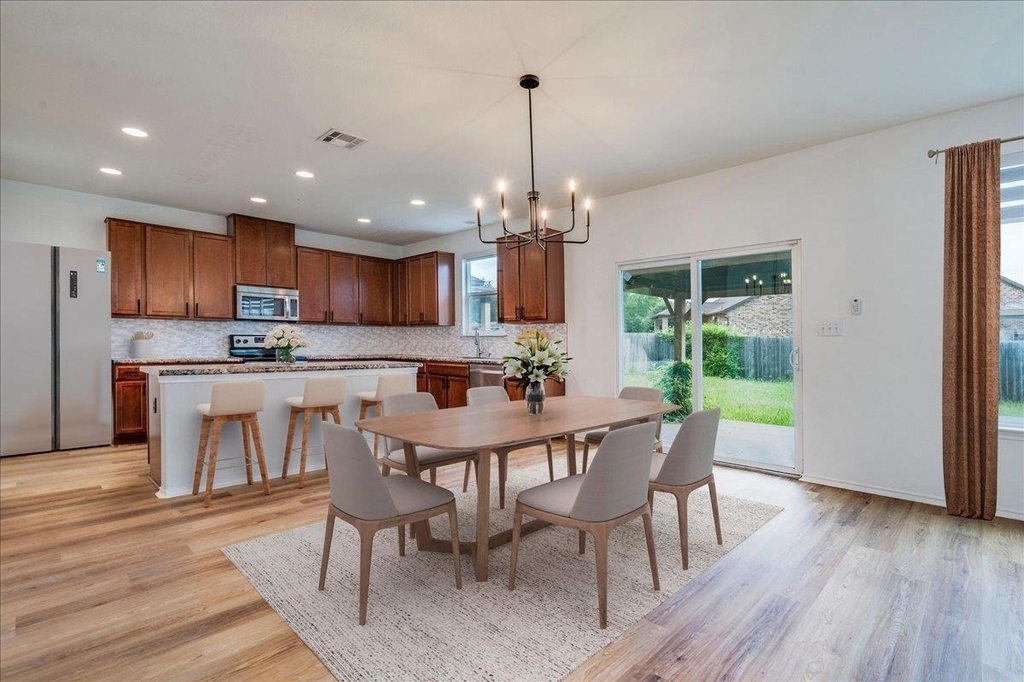 401 Waterleaf Blvd - Photo 9