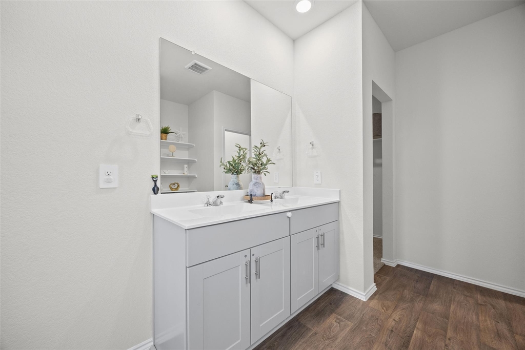 310 N Richland Dr - Photo 14