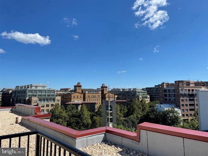 1010 25th Street Nw - Photo 1