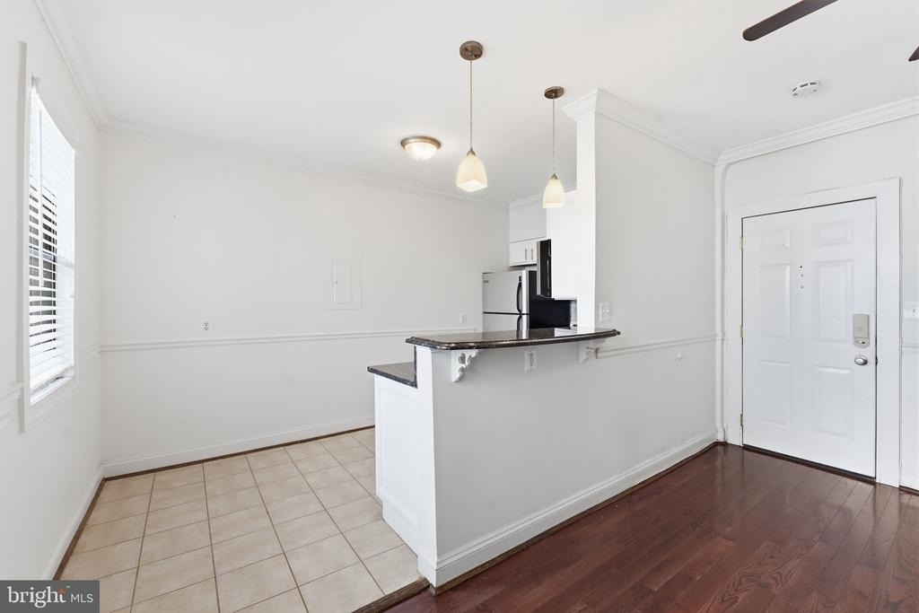 315 Evarts Street Ne - Photo 6