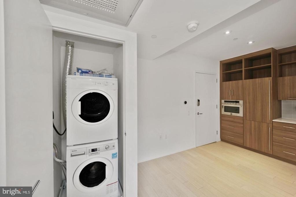 2422 17th Street Nw - Photo 4