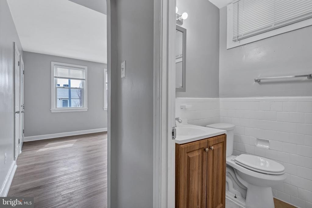 2012 Rosedale Street Ne - Photo 3
