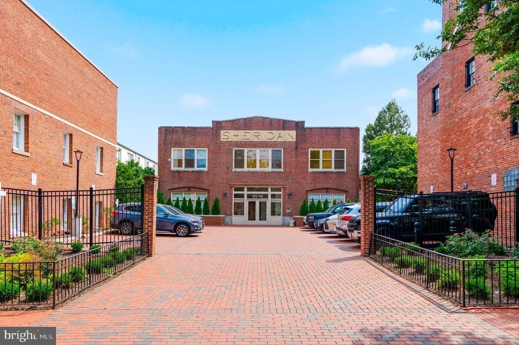 2516 Q Street Nw - Photo 0