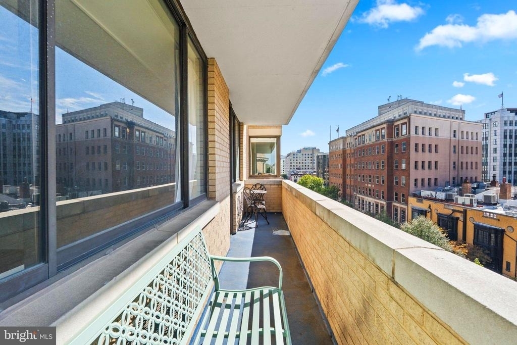 1325 18th Street Nw - Photo 1