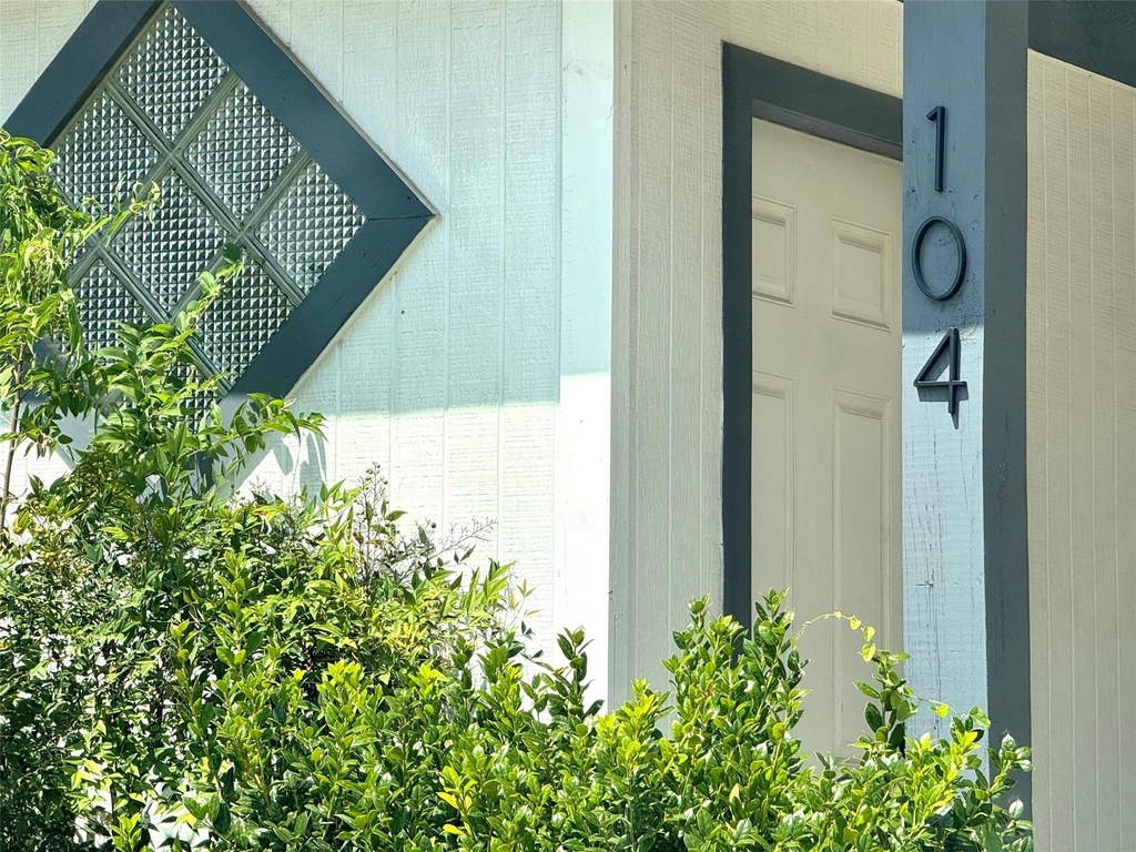 104 Masterson Pass - Photo 1