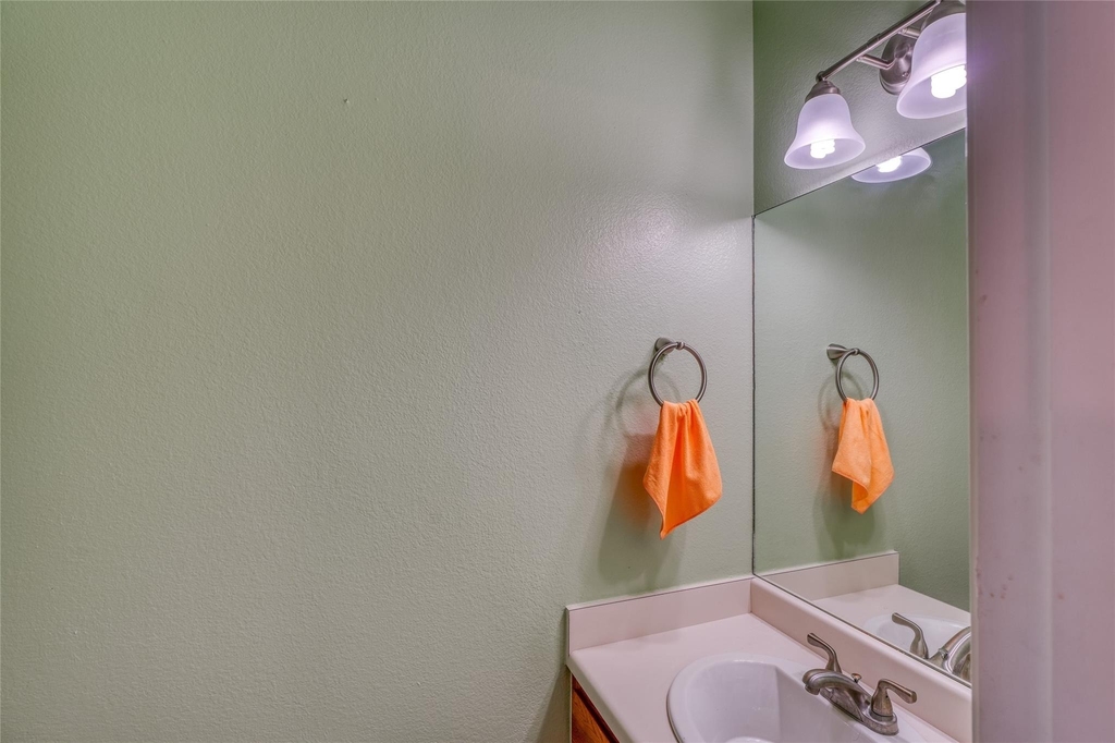 1411 Gracy Farms Ln - Photo 11