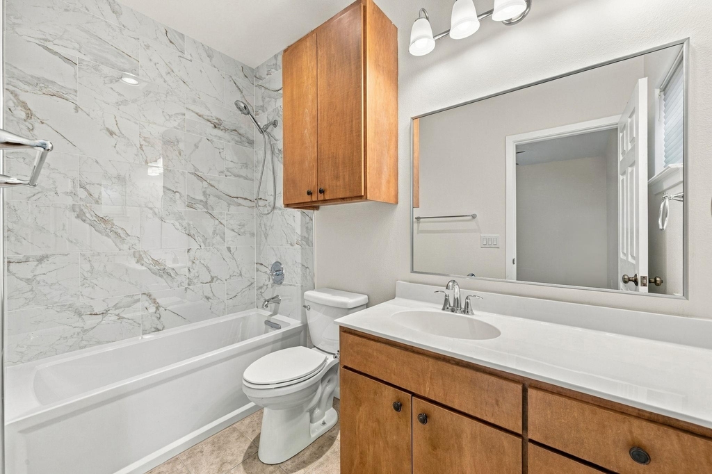709 Franklin Blvd - Photo 18