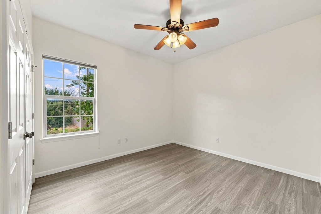 709 Franklin Blvd - Photo 22