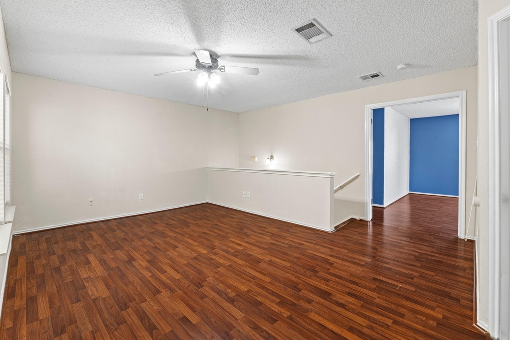 1704 Matagorda Dr - Photo 17