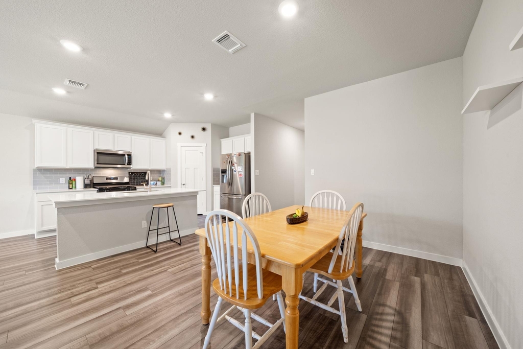 1117 Tipton St - Photo 12