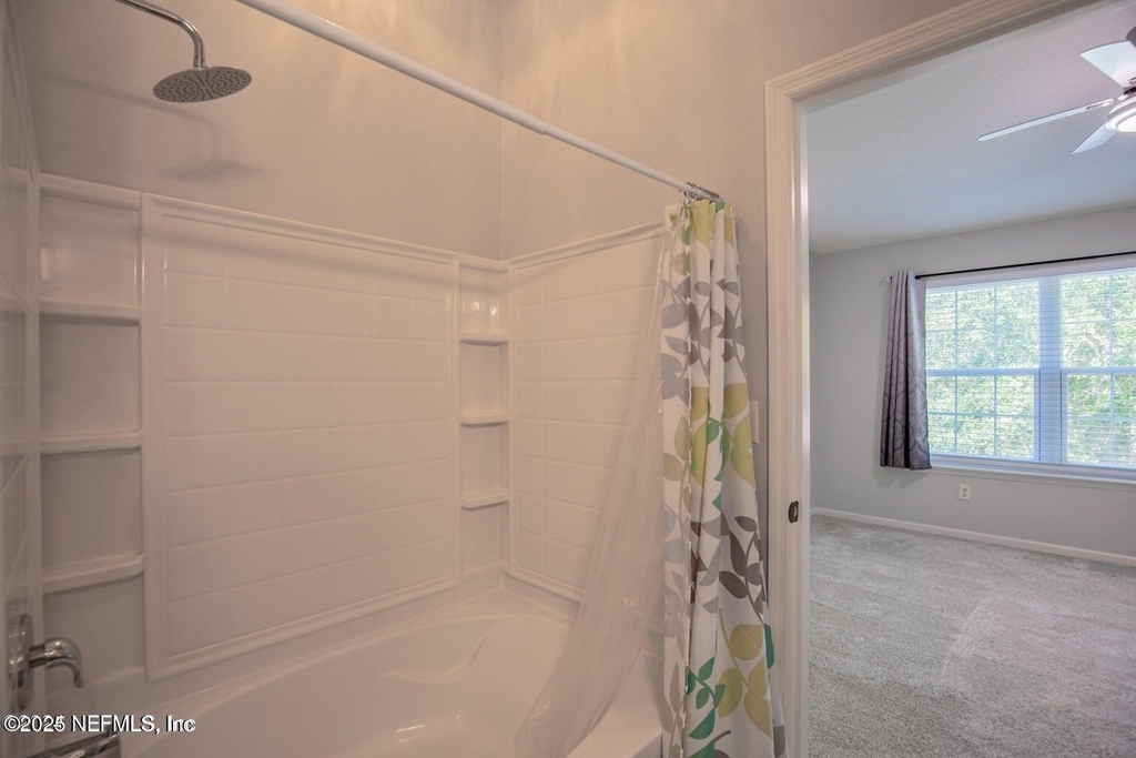 721 Crystal Way - Photo 24