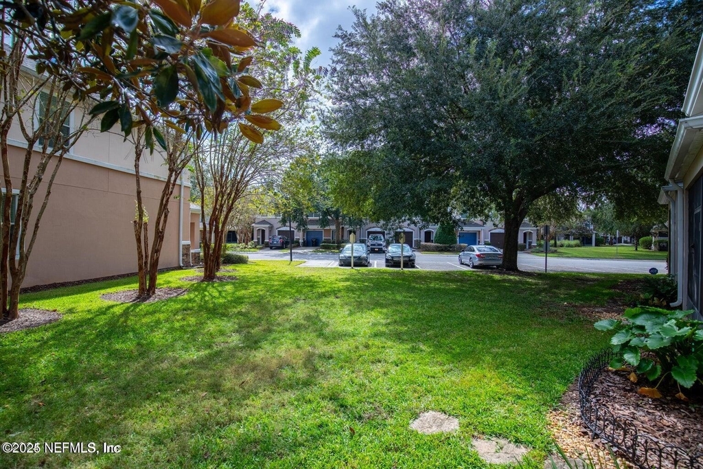 721 Crystal Way - Photo 38