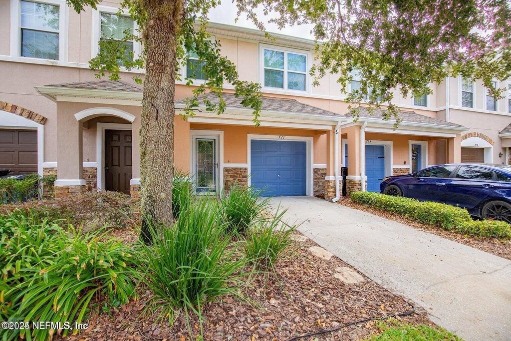 721 Crystal Way - Photo 45