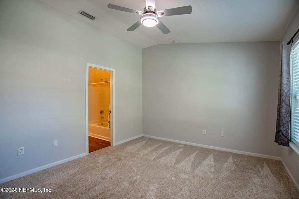 721 Crystal Way - Photo 20