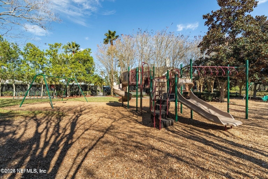 721 Crystal Way - Photo 77