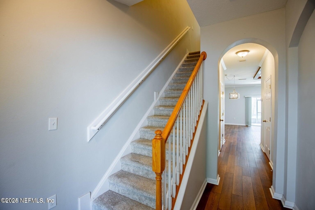 721 Crystal Way - Photo 1