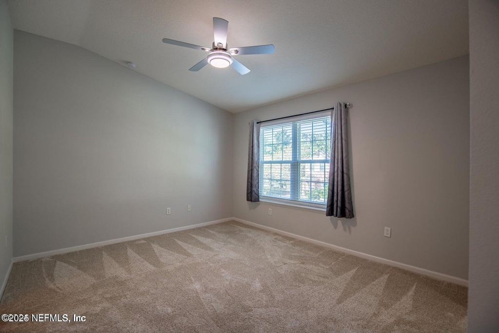 721 Crystal Way - Photo 19