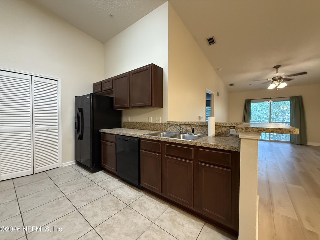 2564 Golden Lake Loop - Photo 3
