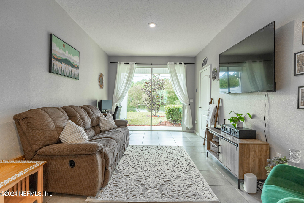 575 Oakleaf Plantation Parkway - Photo 6