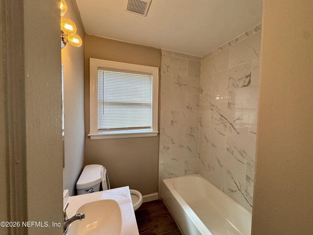 3508 Myra Street - Photo 11