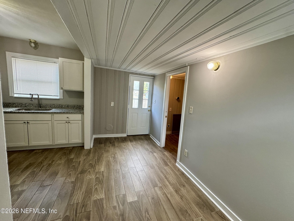3508 Myra Street - Photo 7