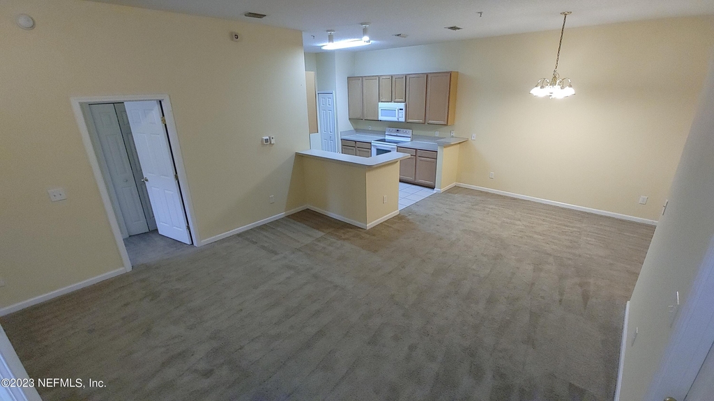 7058 Snowy Canyon Drive - Photo 9