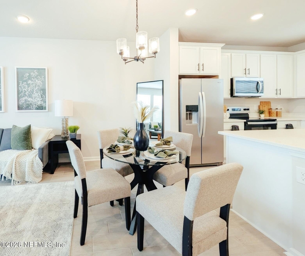 160 Barstow Place - Photo 4