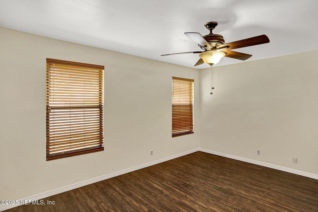 7869 Jeff Drive - Photo 11