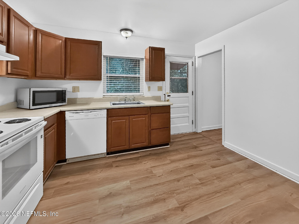 6306 Romilly Drive S - Photo 12