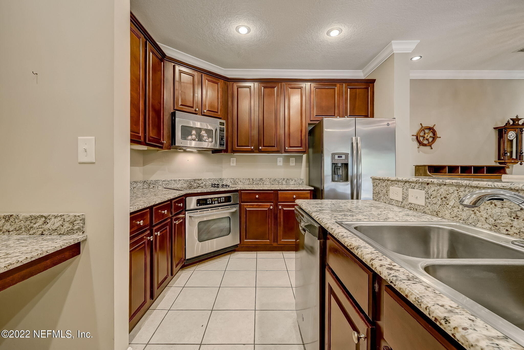 4300 S South Beach Parkway - Photo 16