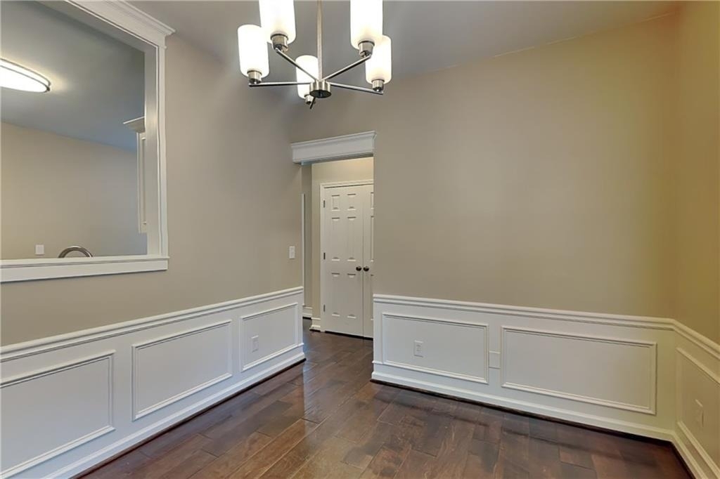 660 Alstonefield Drive - Photo 6