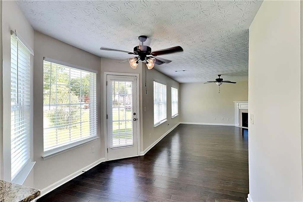 34 Belmont Park Drive - Photo 5