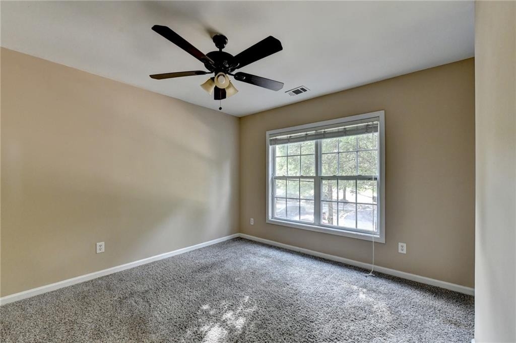 1646 Hedington Court - Photo 35