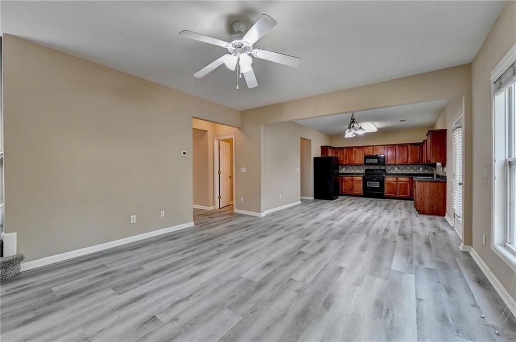 1646 Hedington Court - Photo 13