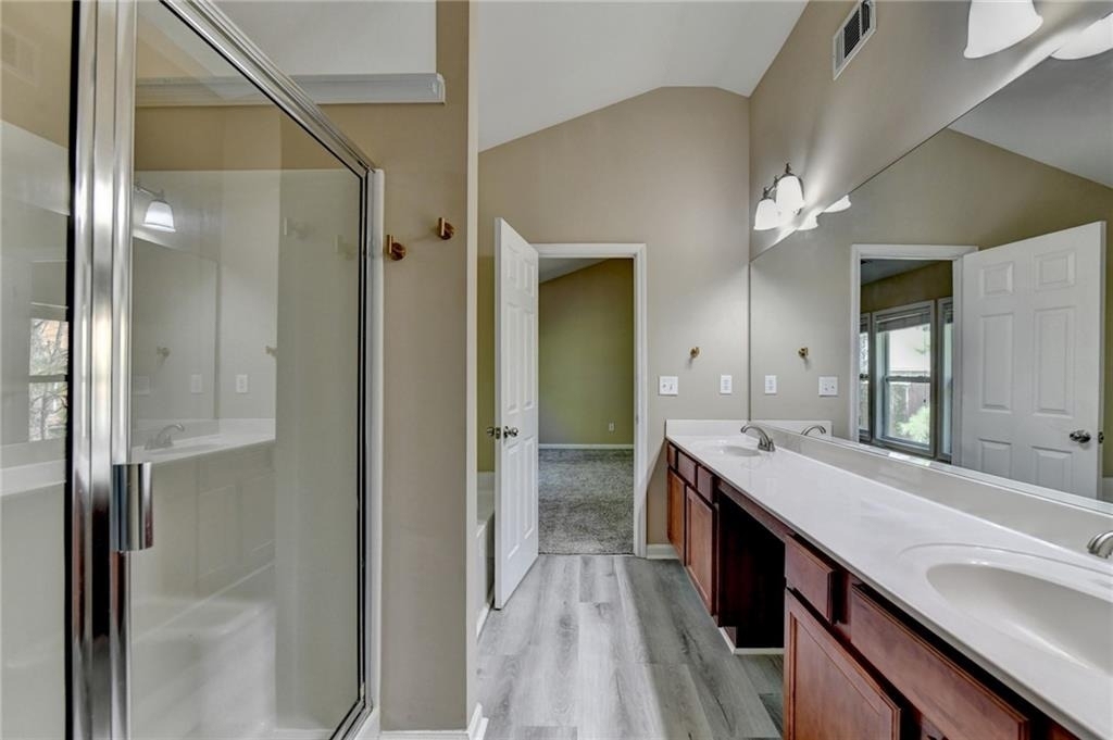 1646 Hedington Court - Photo 33