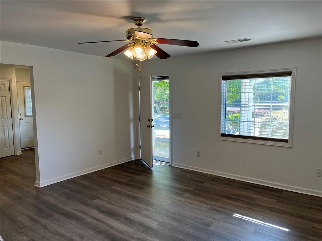 351 Crisler Street - Photo 2