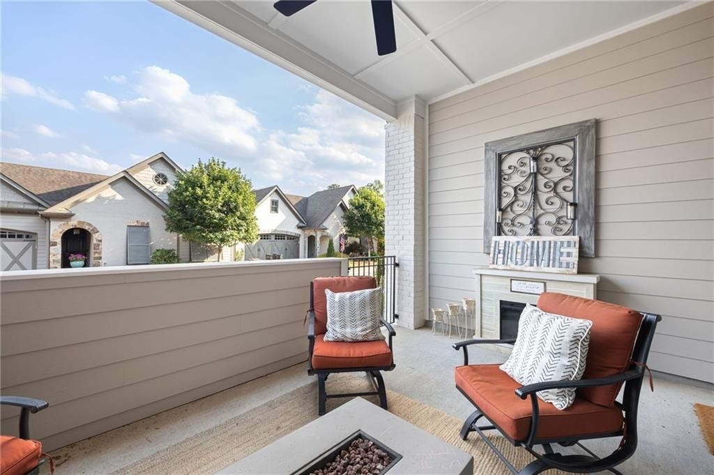 211 Prairie Lane - Photo 9