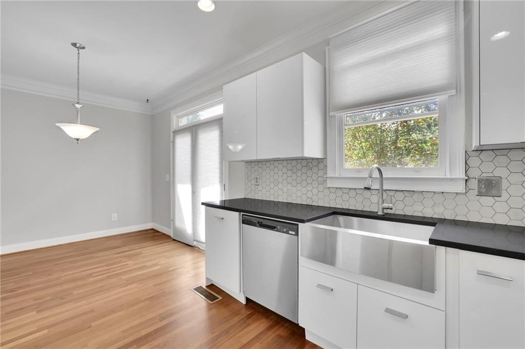 1079 Marietta Boulevard Nw - Photo 15