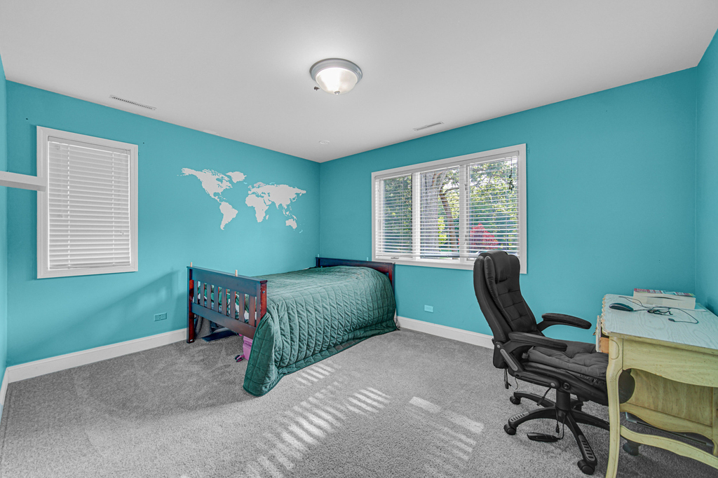 23327 N Wildwood Lane - Photo 17
