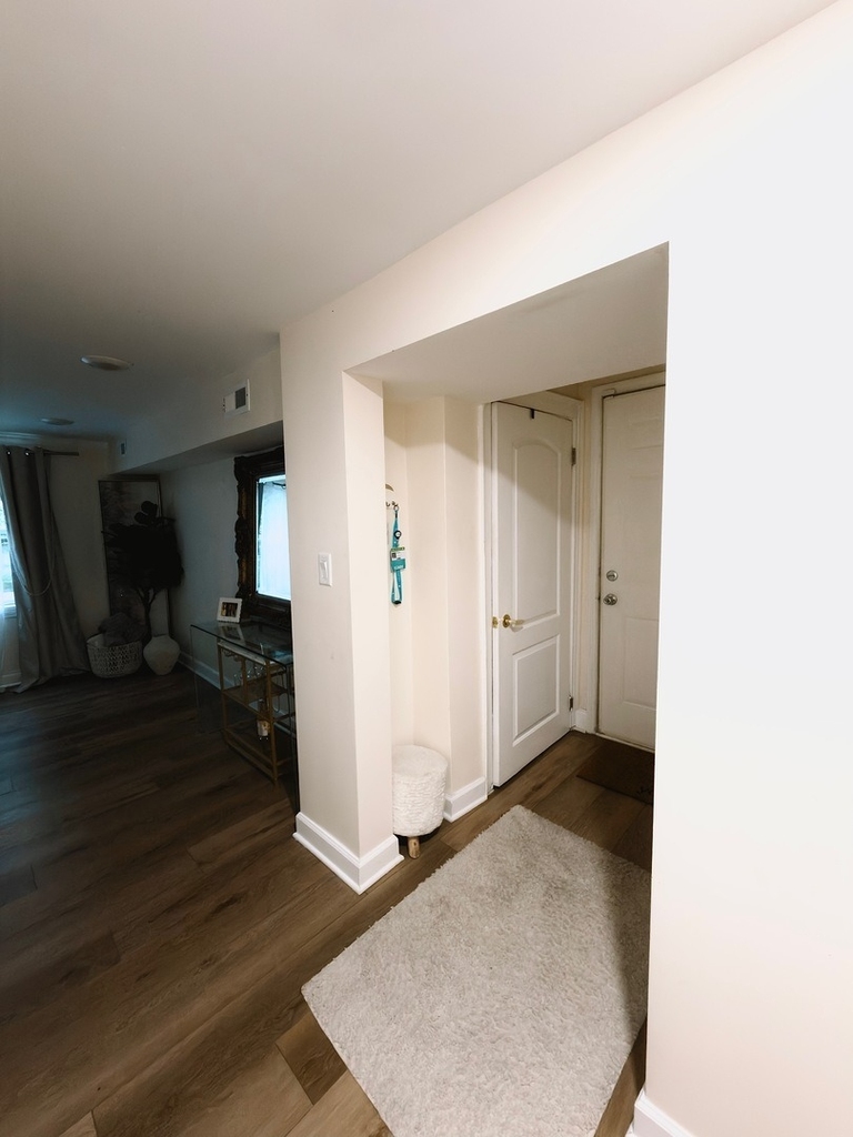 2227 W Cullerton Street - Photo 9