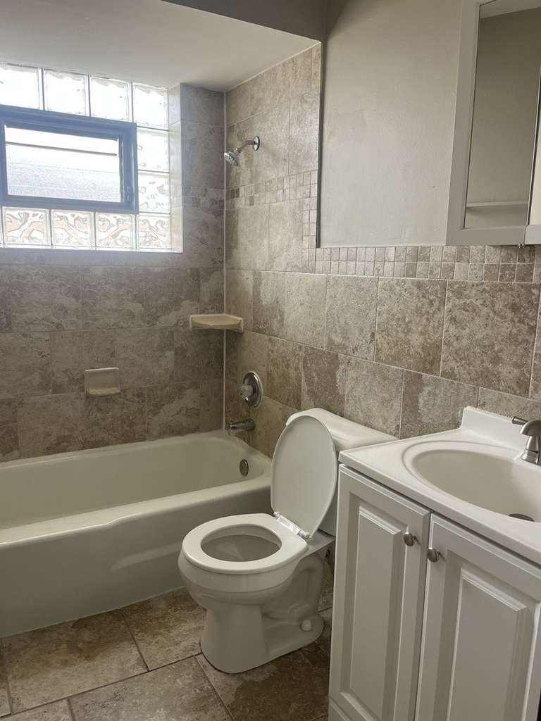 7041 99th Street - Photo 7