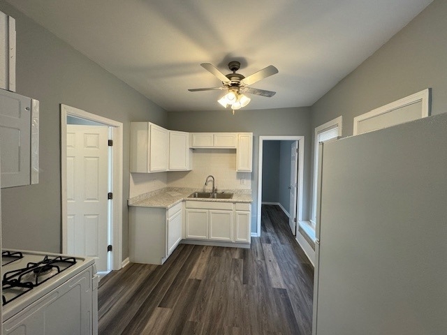 450 Flagg Street - Photo 1