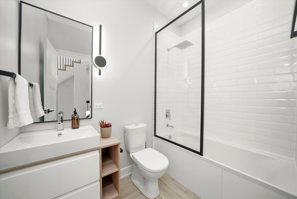 4240 W Belmont Avenue - Photo 19