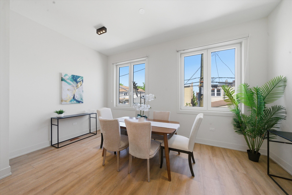 4230 W Belmont Avenue - Photo 8