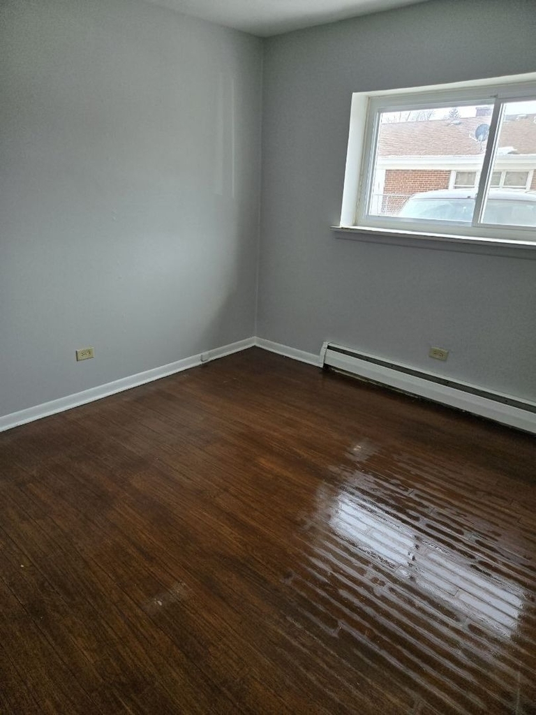 400 W Division Street - Photo 7