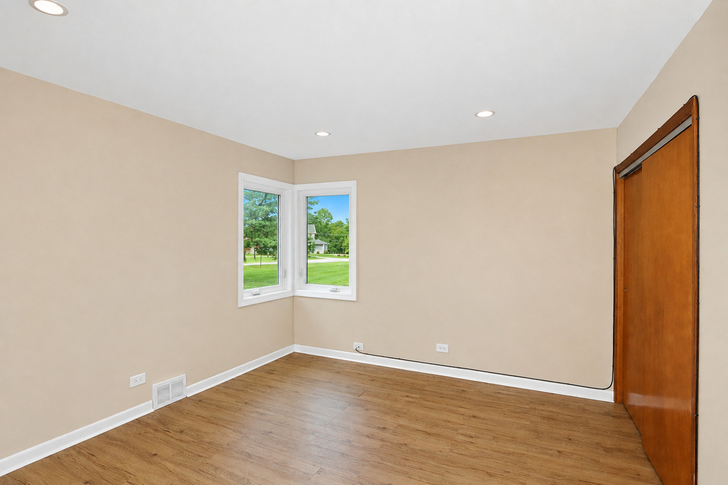 7n435 Linden Avenue - Photo 14