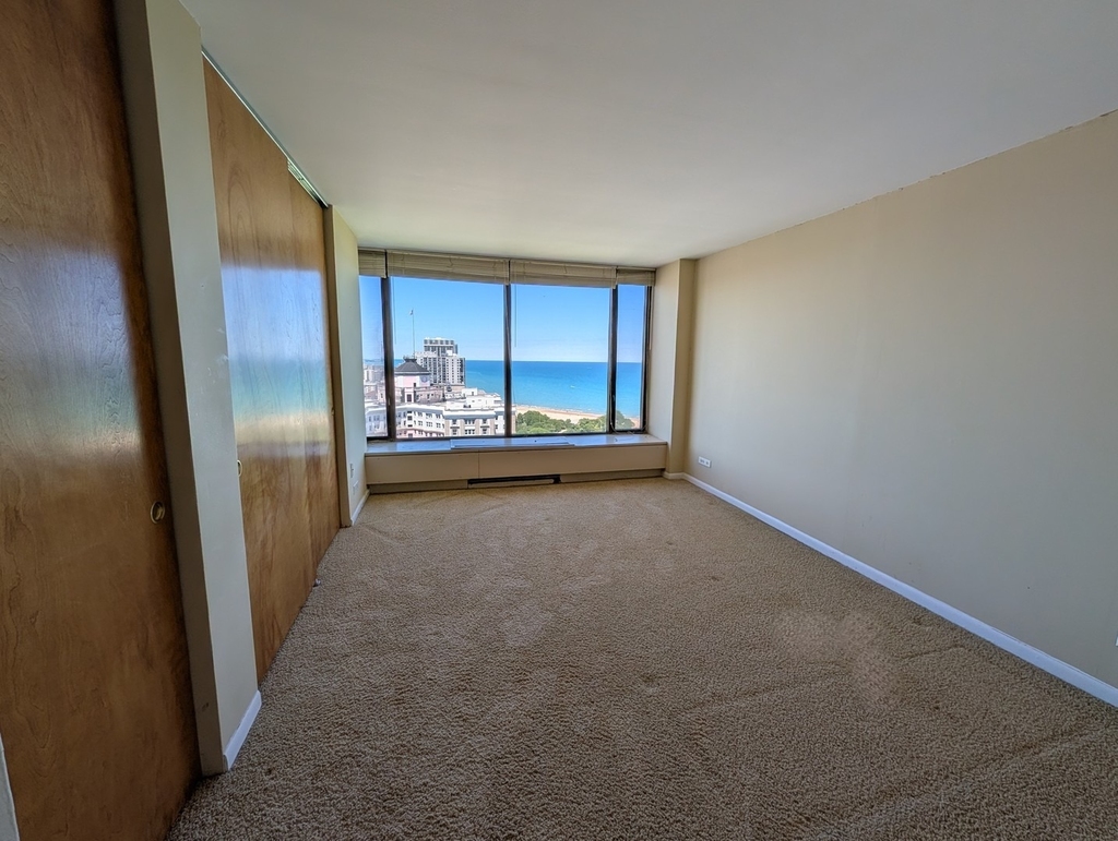5455 N Sheridan Road - Photo 10