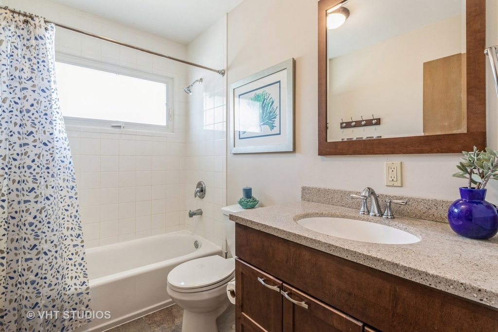331 E Lake Avenue - Photo 16